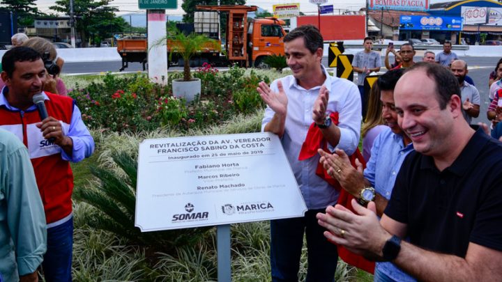 Prefeito de Maricá inaugura, revitalização da Av. Francisco Sabino da Costa principal  entrada de Maricá