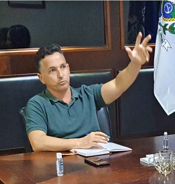 Prefeito de São Pedro da Aldeia, RJ, testa positivo para a Covid-19