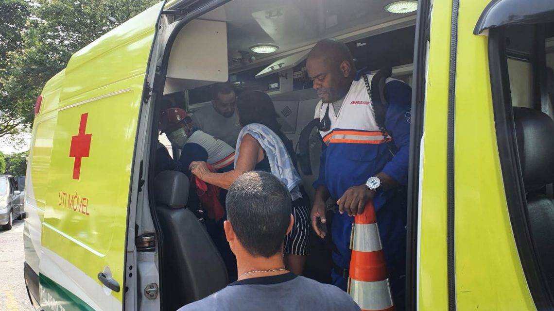 Policiais civis salvam criança de 4 ano com crise de convulsão na Ponte Rio-Niterói Policiais civis salvam criança de 4 ano com crise de convulsão na Ponte Rio-Niterói