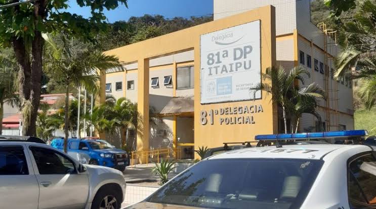 Homem é preso após realizar assalto em Itaipu Homem é preso após realizar assalto em Itaipu