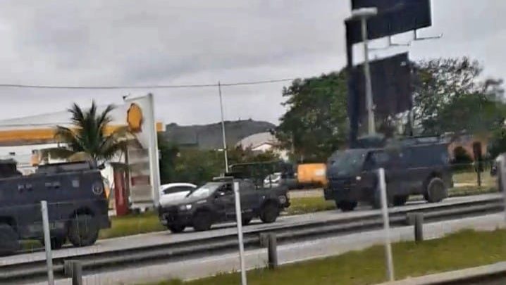 Bope faz operação no Salgueiro para tentar conter guerra interna em São Gonçalo-RJ