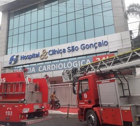 Incêndio atinge hospital e deixa um morto em  São Gonçalo-RJ
