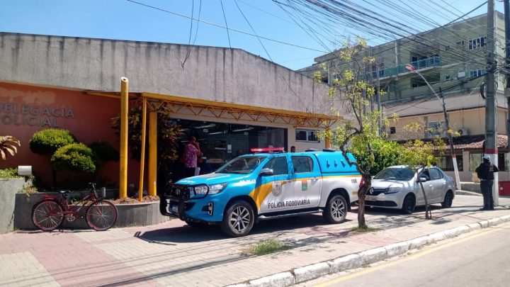 Foragido da justiça é preso na RJ-106- em Maricá-RJ