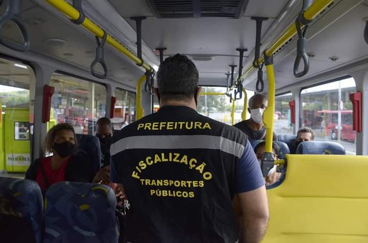 Niterói: Equipes realizam fiscalização no terminal Rodoviário João Goulart. Niterói: Equipes realizam fiscalização no terminal Rodoviário João Goulart.
