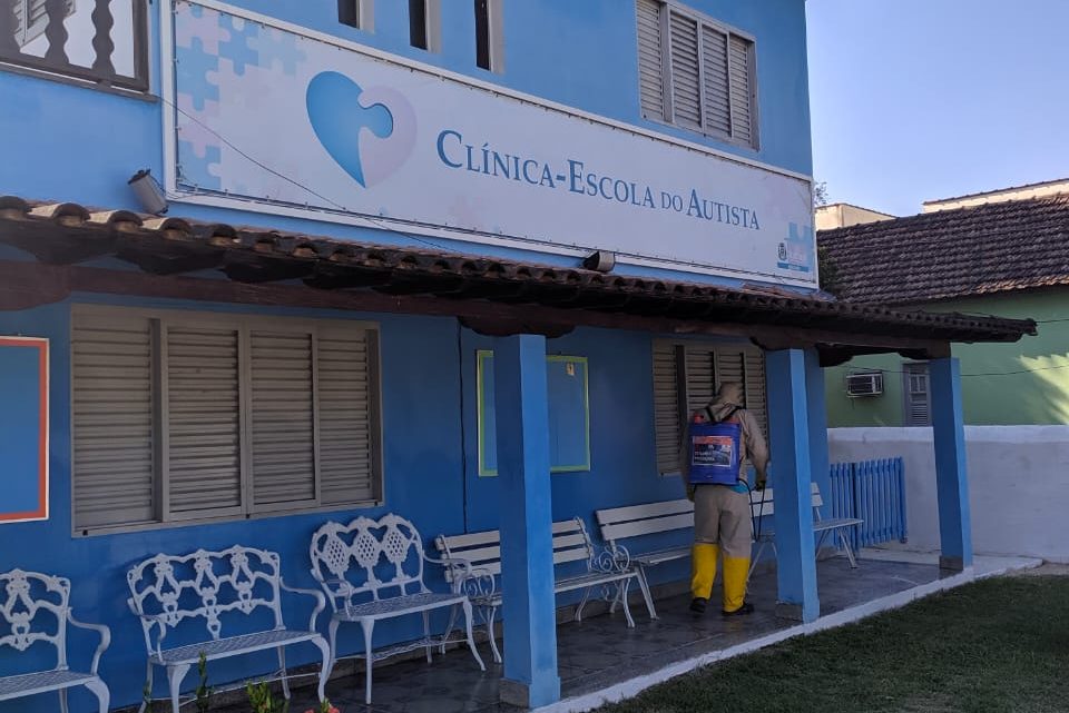 Prefeitura realiza sanitização na Clínica-Escola do Autista em Itaboraí