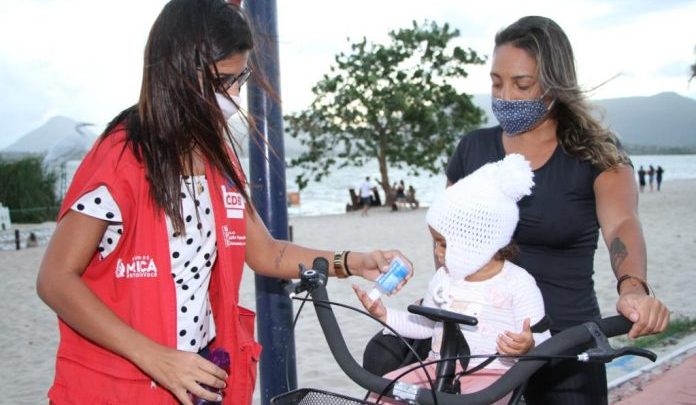 Avanço da pandemia entre jovens gera mobilização por cumprimento de medidas