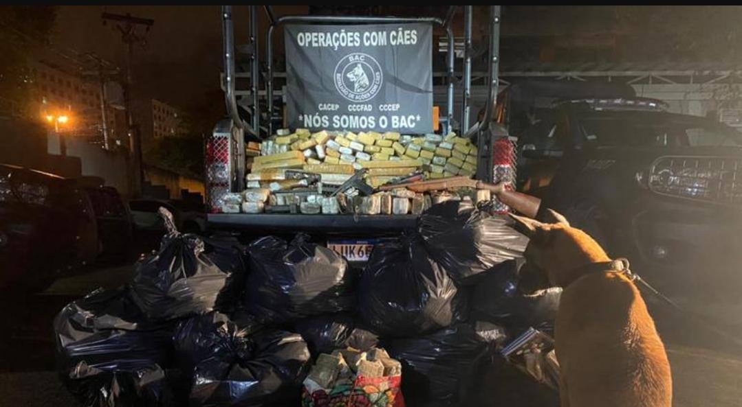 Rj: PM apreende mais de uma tolenada de drogas.