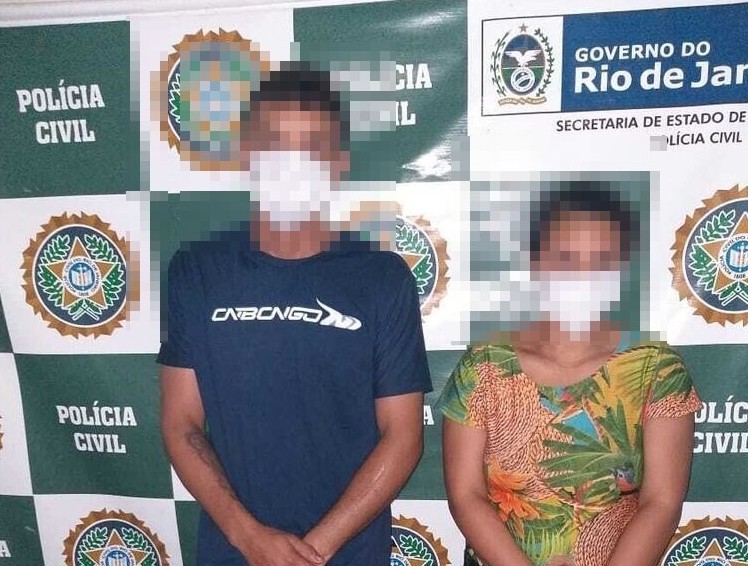 Casal é preso suspeito de quebrar costela da filha de apenas quatro meses em Saquarema Casal é preso suspeito de quebrar costela da filha de apenas quatro meses em Saquarema