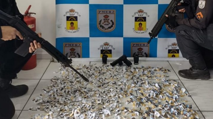 Maricá: Quase mil papelotes de cocaína apreendidos durante ação