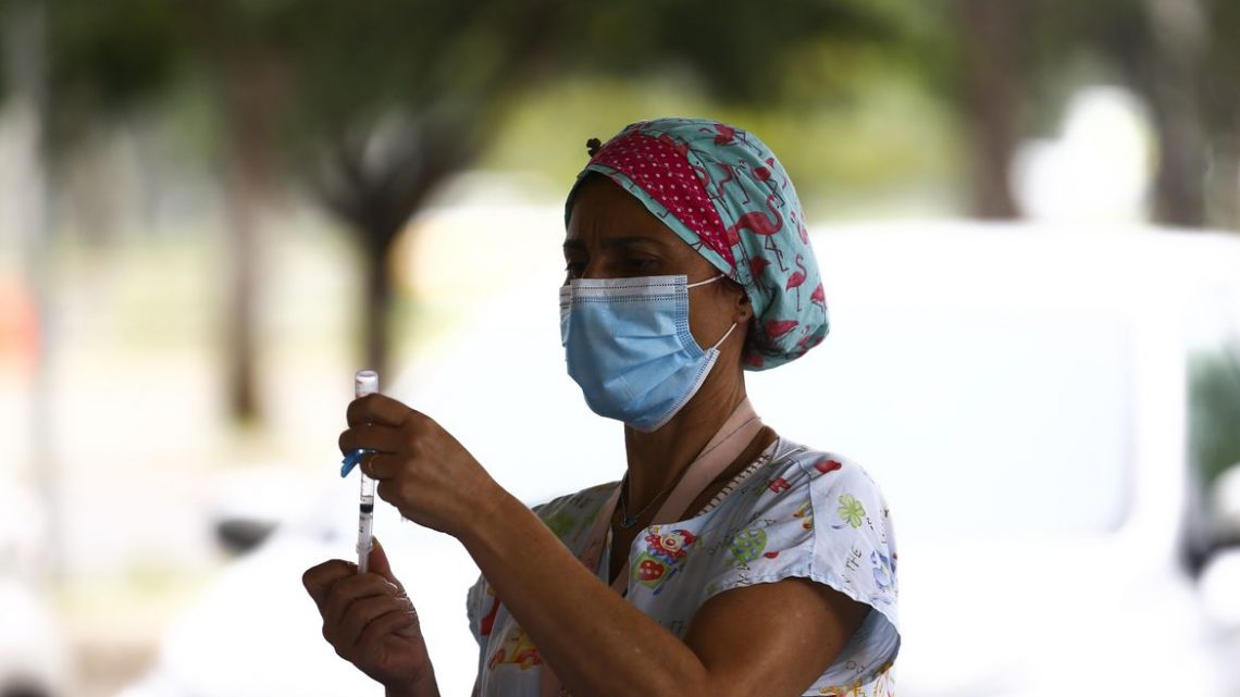 Covid-19: empresa chinesa entra com pedido de autorização para vacina Covid-19: empresa chinesa entra com pedido de autorização para vacina