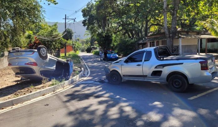 Maricá: Acidente no Recanto de Itaipuaçu deixa três feridos