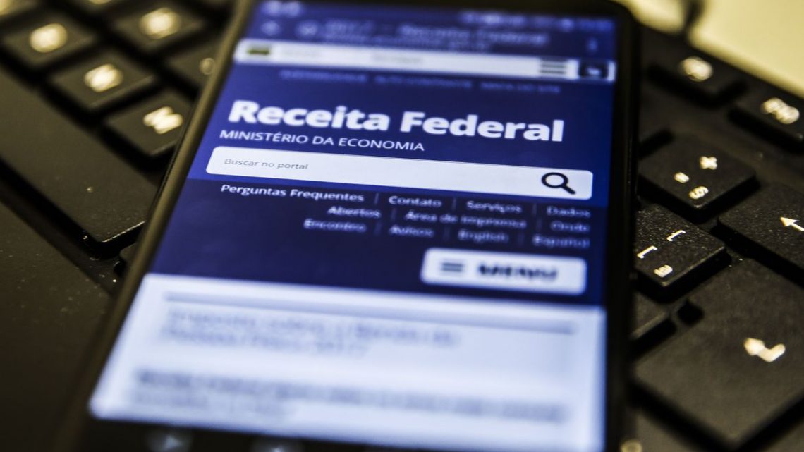 Receita libera consulta a segundo lote de restituição do IR