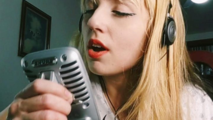 Cantora de Niterói apresenta clássicos e autorais do Jazz