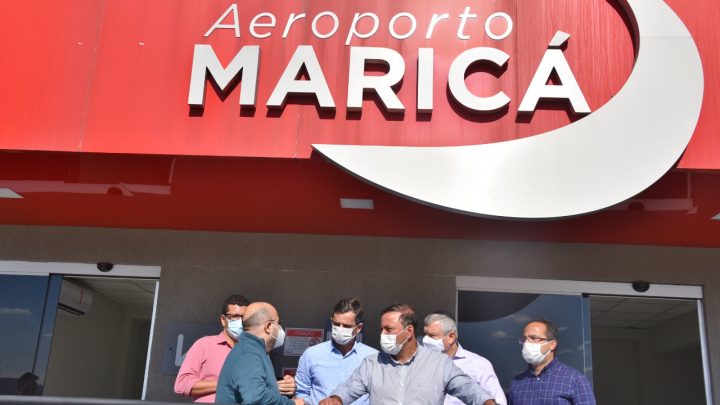 Fabiano Horta apresenta Aeroporto de Maricá a Axel Grael e Rodrigo Neves