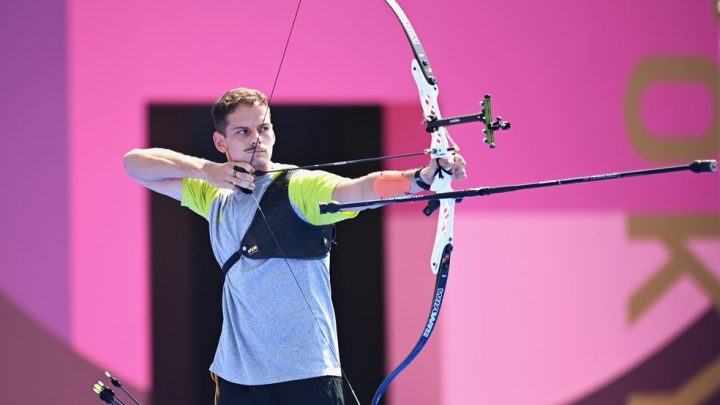 Atleta de Maricá avança às oitavas de final do tiro com arco na Olimpíada de Tóquio