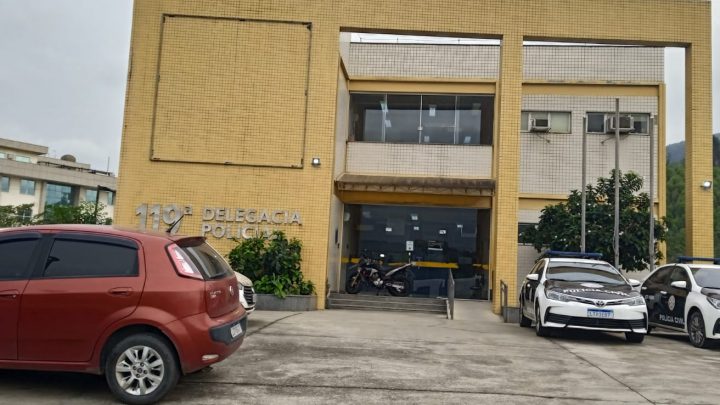 Homem é preso acusado de roubar residência em Rio Bonito