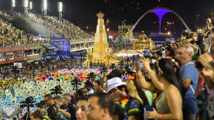 Carnaval é liberado pelo comitê científico e blocos comemoram