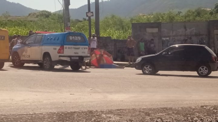 Casal de jovens morre durante acidente de moto em Inoã