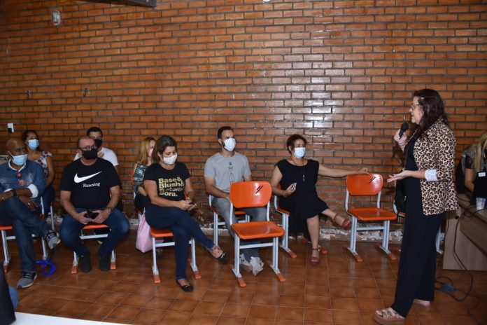 Roda de Conversa aborda tragédia em Petrópolis