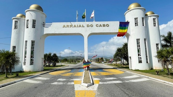 Dia Internacional de Combate à LGBTfobia é celebrado em Arraial do Cabo Dia Internacional de Combate à LGBTfobia é celebrado em Arraial do Cabo
