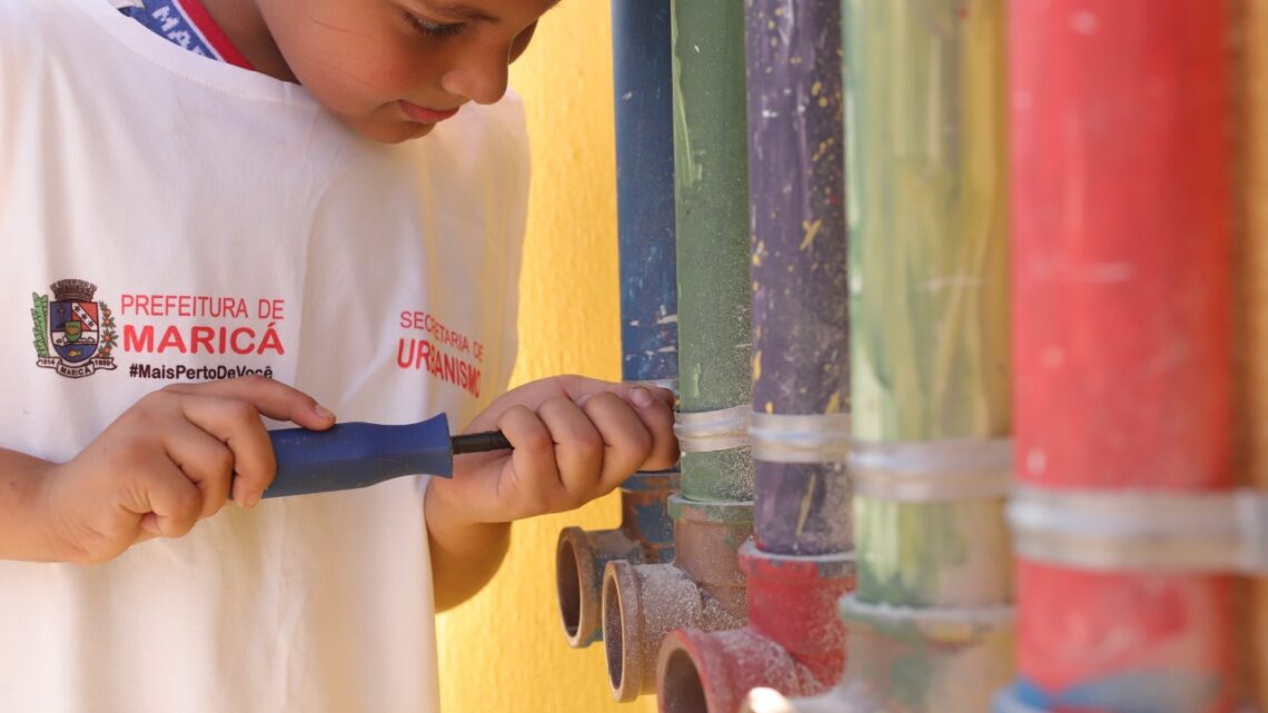 Alunos da escola Marisa Letícia participam do projeto “Urbanista por um Dia” Alunos da escola Marisa Letícia participam do projeto “Urbanista por um Dia”