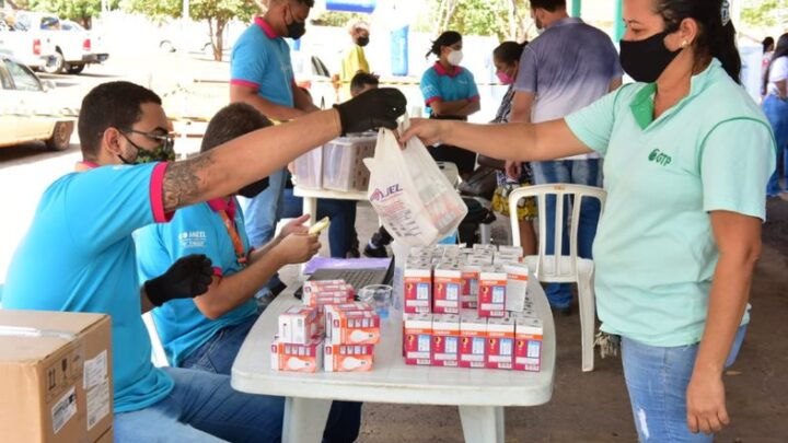 ENEL RIO FALA SOBRE CONSUMO CONSCIENTE COM CLIENTES DE SETE CIDADES NESTA SEMANA 