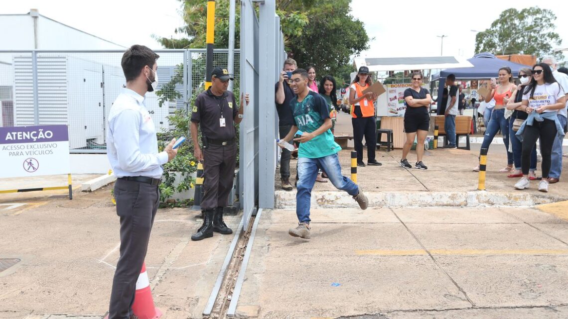 Implementar o novo Enem será desafio do novo governo Implementar o novo Enem será desafio do novo governo