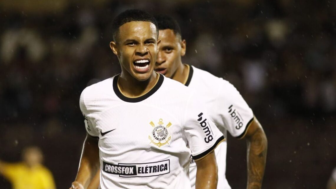 Corinthians aplica goleada de 4 a 0 na estreia da Copa São Paulo Corinthians aplica goleada de 4 a 0 na estreia da Copa São Paulo