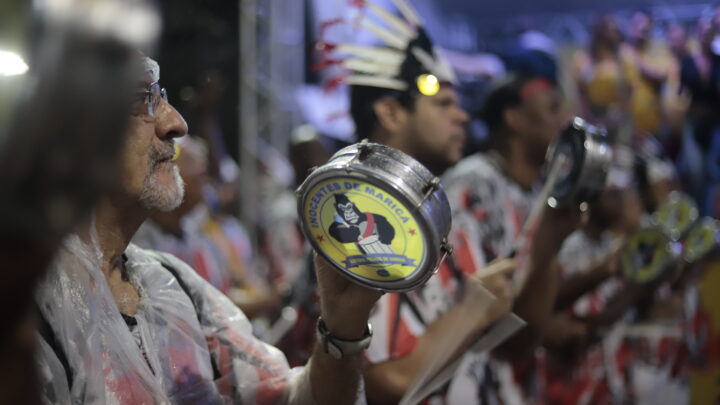 Pré-carnaval com escolas de samba agita Ponta Negra neste sábado (11/02)