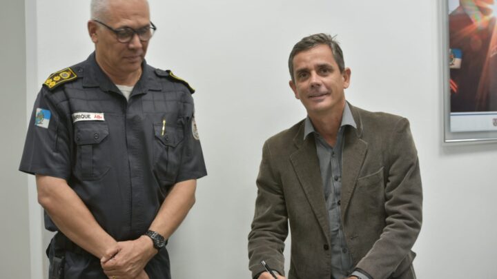 Prefeitura de Maricá assina convênio para custear combustível da PM que atua na cidade