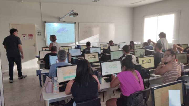 Prefeitura de Maricá capacita servidores em georreferenciamento