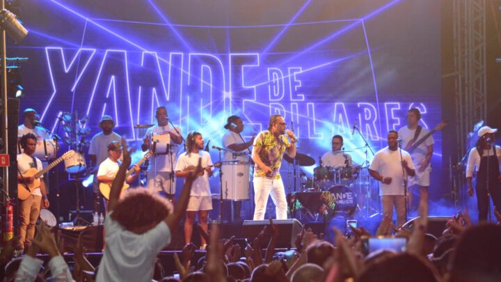 Maricá 209 Anos: Xande de Pilares encerra série de shows em Itaipuaçu