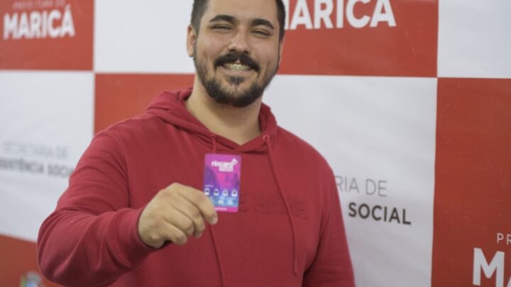 Maricá entrega novos cartões do Bilhete Único Universitário