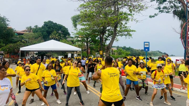 Caminhada mobiliza população de Maricá pelo Setembro Amarelo