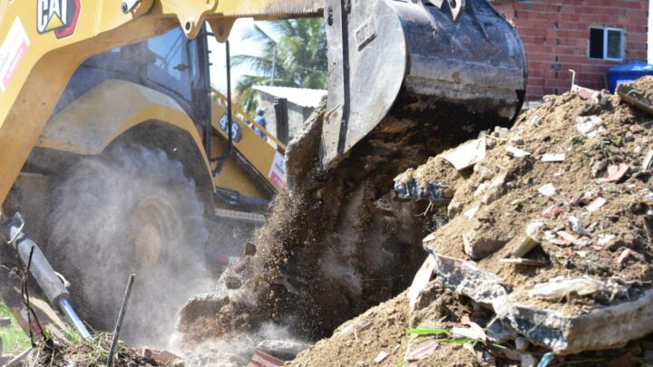 Prefeitura de Maricá realiza 40ª ação contra construções irregulares em 2023