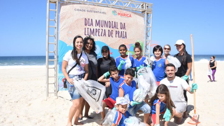 Dia Mundial da Limpeza: mutirão recolhe cerca de 2 mil quilos de lixo de praias e cachoeiras em Maricá