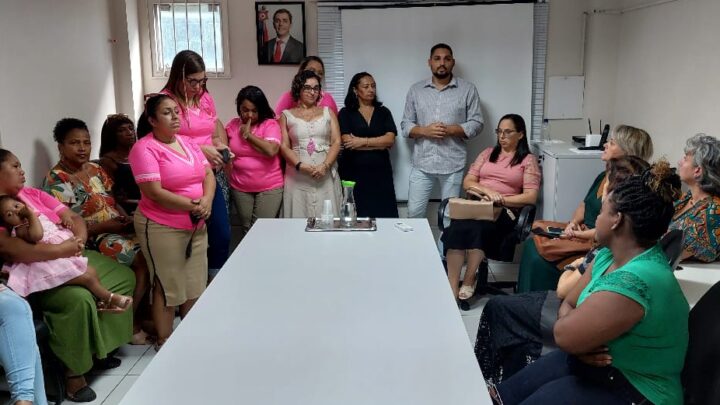 Roda de conversa reúne mulheres para debater violência de gênero