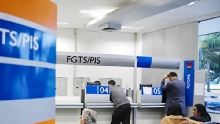 Trabalhadores podem sacar abono salarial do PIS/Pasep até quinta-feira