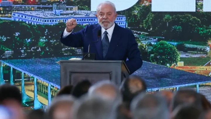 Lula afirma que perdão a golpistas soaria como impunidade