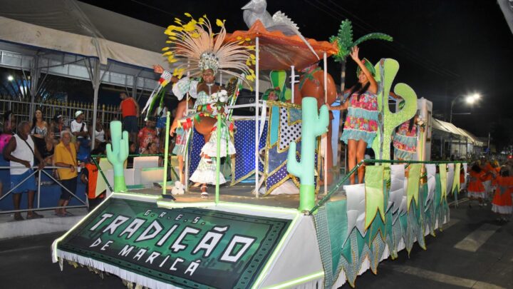 Maricarnaval 2024: Tradição de Maricá é campeã do desfile no Centro