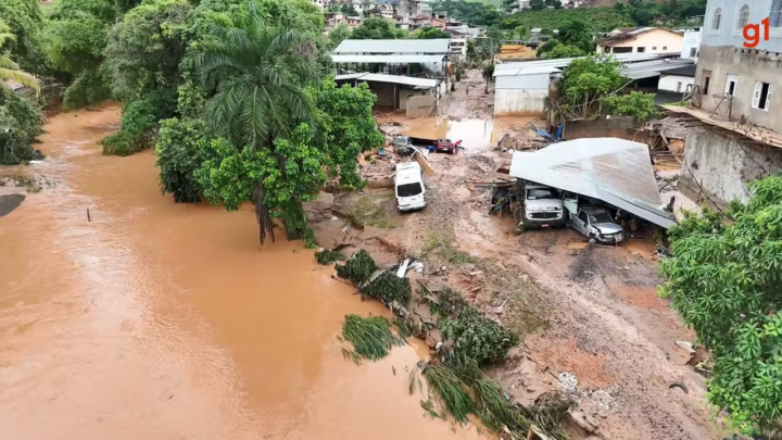 Chuva deixa 17 mortos e mais de 5,4 mil fora de casa no Sul do ES