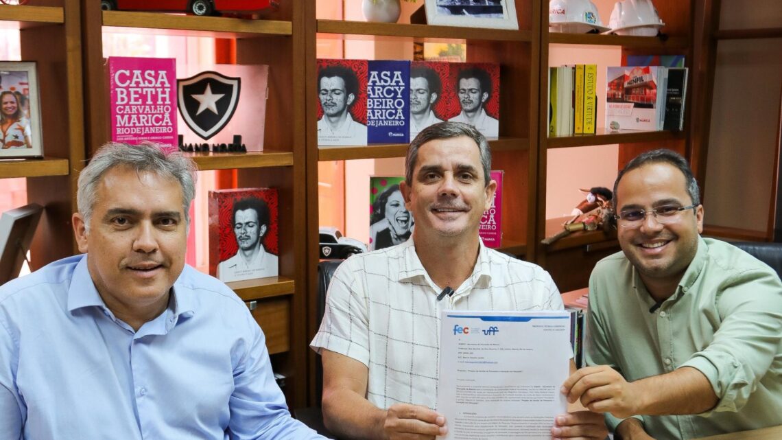 Prefeito Fabiano Horta anuncia realização de concurso público para a Educação