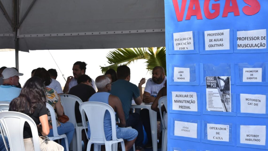 Casa do Trabalhador Itinerante oferece serviços neste fim de semana na praça central