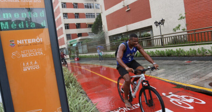 Contador de bicicletas ultrapassa marca de 1 milhão de passagens