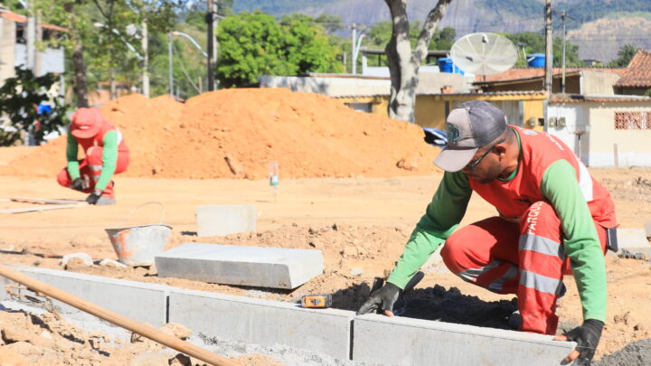 Maricá constrói três praças públicas e rotatória em Santa Paula