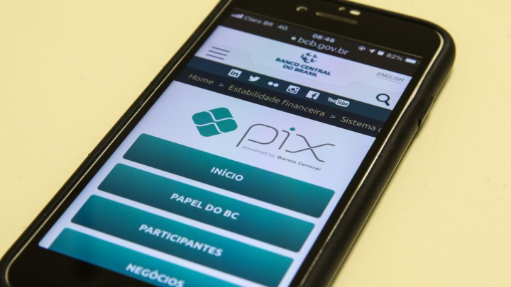 Mudanças no Pix: saiba como consultar e regularizar pendências no CPF
