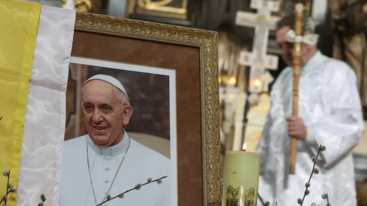Papa Francisco: velório aberto começa amanhã, funeral será no sábado