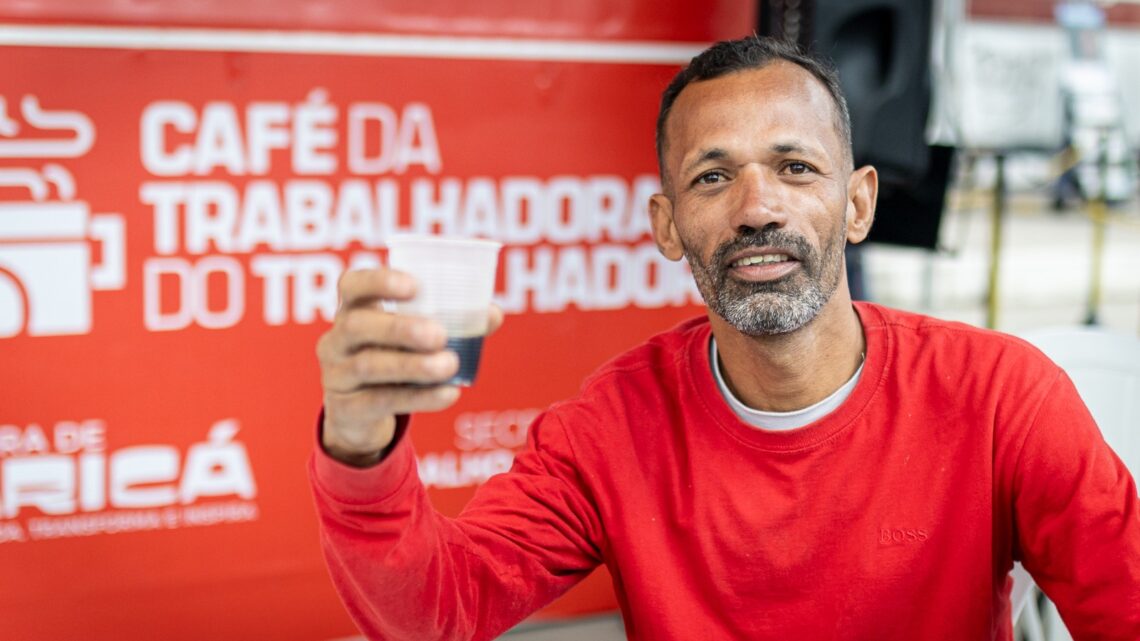 Café da Trabalhadora e do Trabalhador de Maricá completa um mês reforçando segurança alimentar no município Café da Trabalhadora e do Trabalhador de Maricá completa um mês reforçando segurança alimentar no município