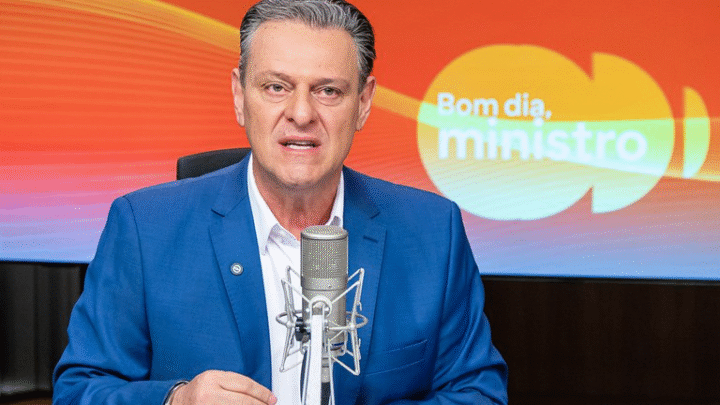 Bom Dia, Ministro: Carlos Fávaro prioridade número um do Plano Safra é o povo brasileiro