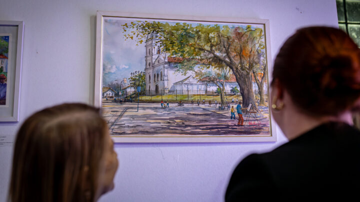 Casa de Cultura inaugura exposição “Cultura, Paisagens e Territórios” com obras de artistas maricaenses